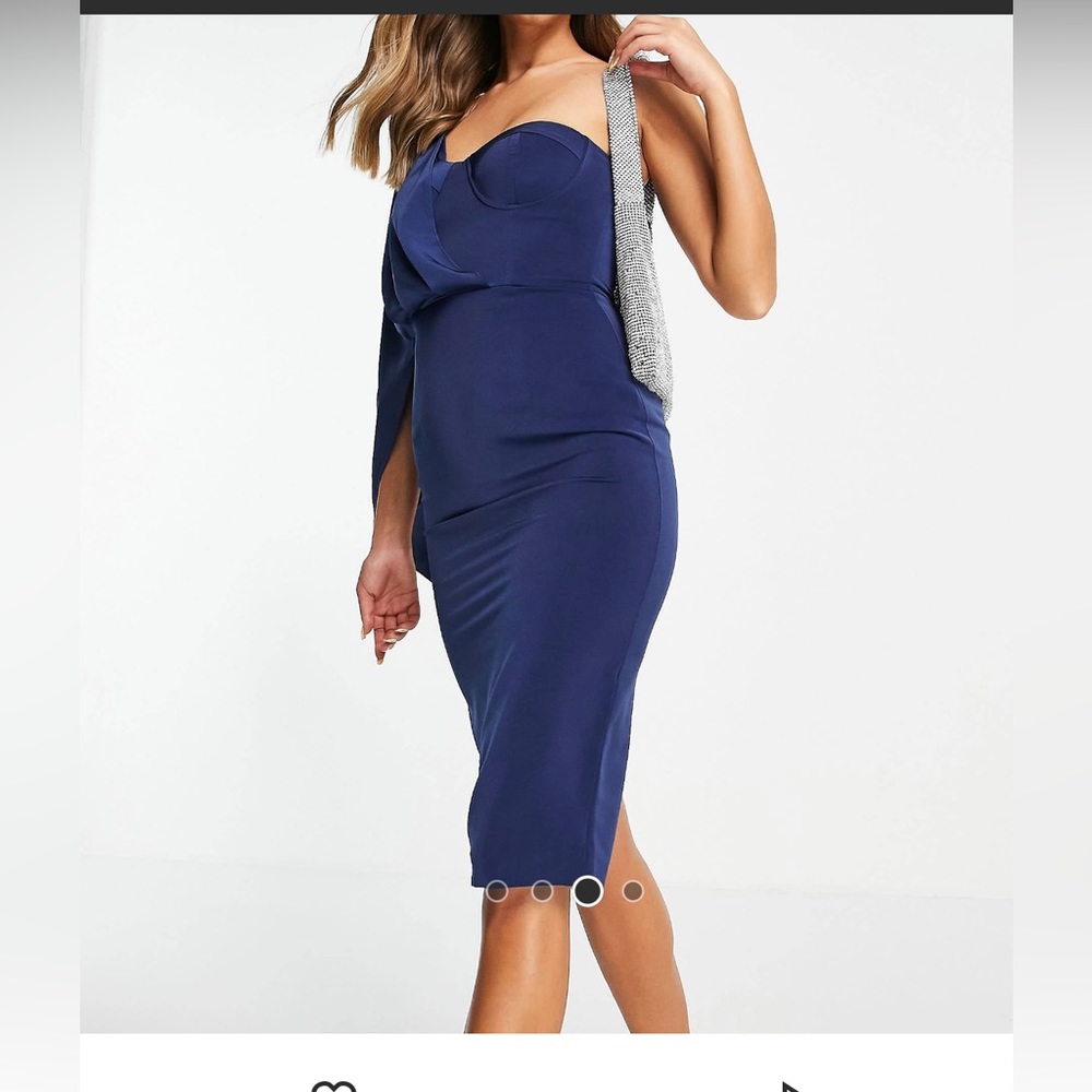 Lavish Alice one shoulder cape midi dress in navy Size 4 - Picture 3 of 9